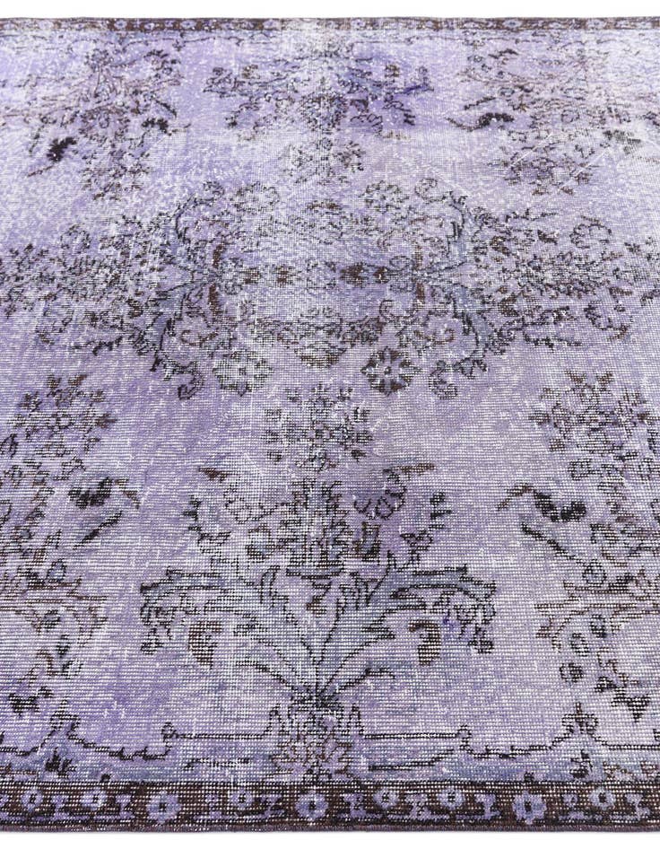 Detail image of 6' 2 x 9' 4 Ultra Vintage Wool Rug