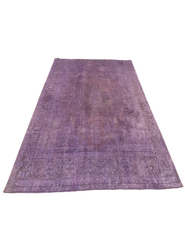 Detail image of  9' 9 x 13' Vintage Royal Wool Rug