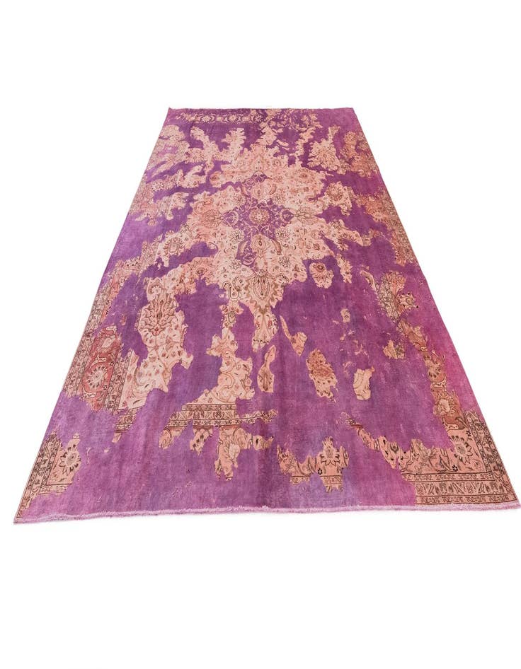 Detail image of  9' 8 x 12' 1 Vintage Royal Wool Rug