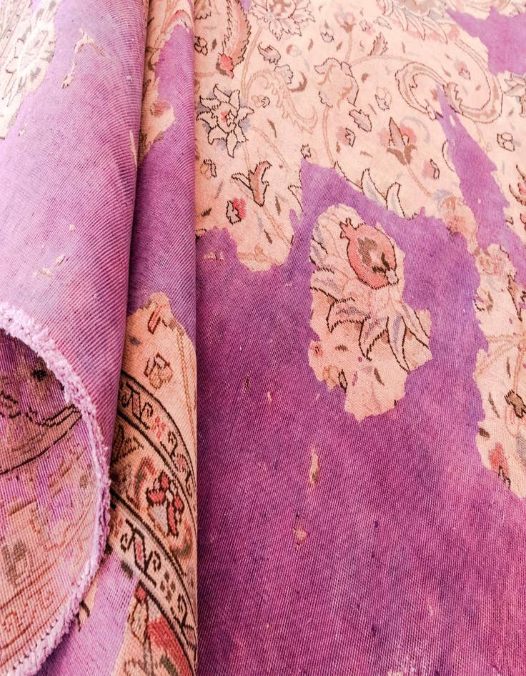 Detail image of  9' 8 x 12' 1 Vintage Royal Wool Rug