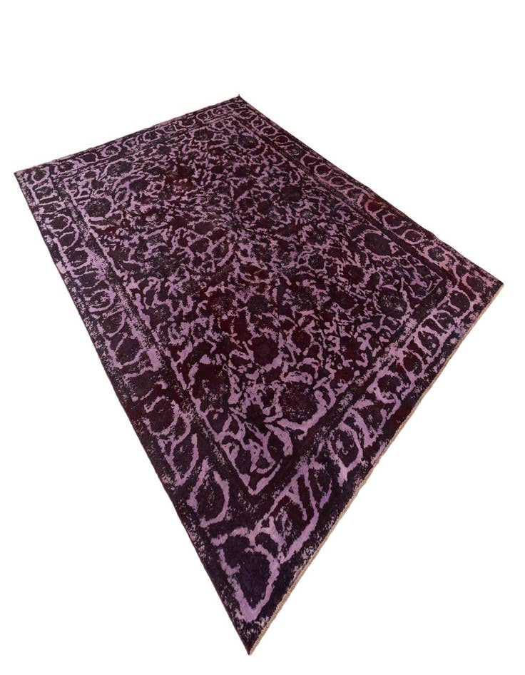 Detail image of  9' 3 x 12' 2 Vintage Royal Wool Rug