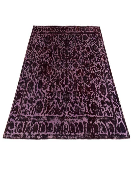 Detail image of  9' 3 x 12' 2 Vintage Royal Wool Rug