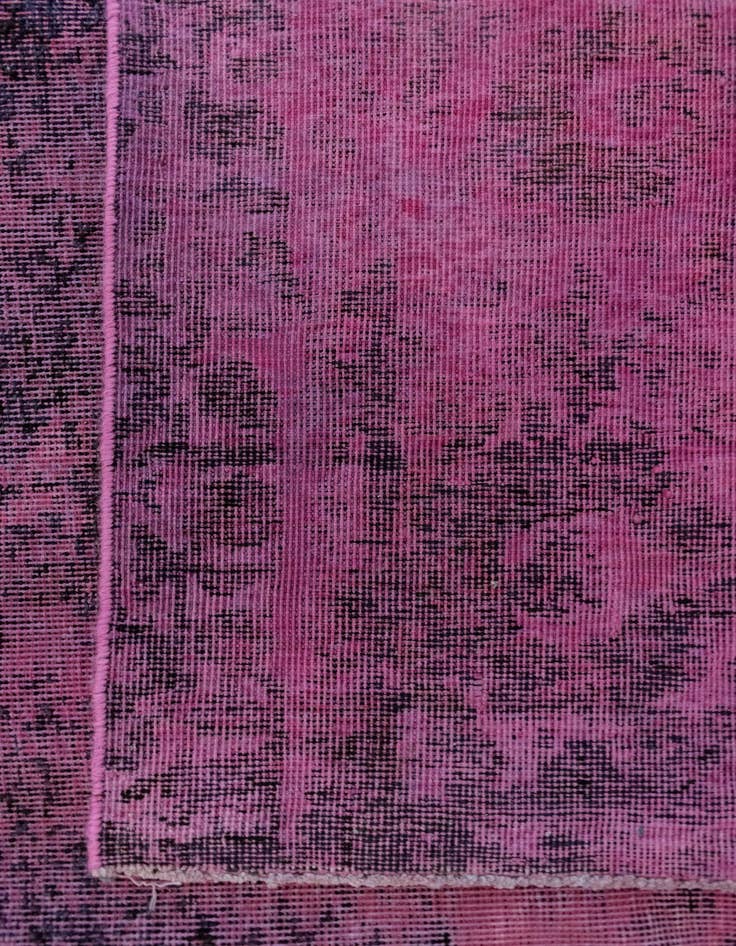 Detail image of  9' 6 x 11' 3 Vintage Royal Wool Rug