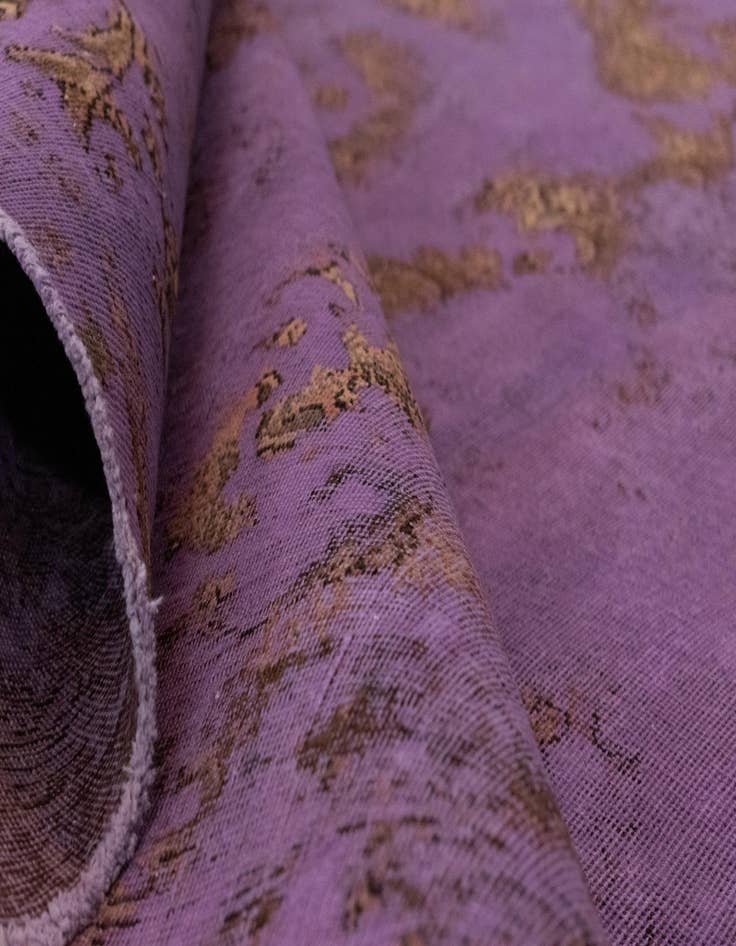 Detail image of  8' 1 x 11' 4 Vintage Royal Wool Rug