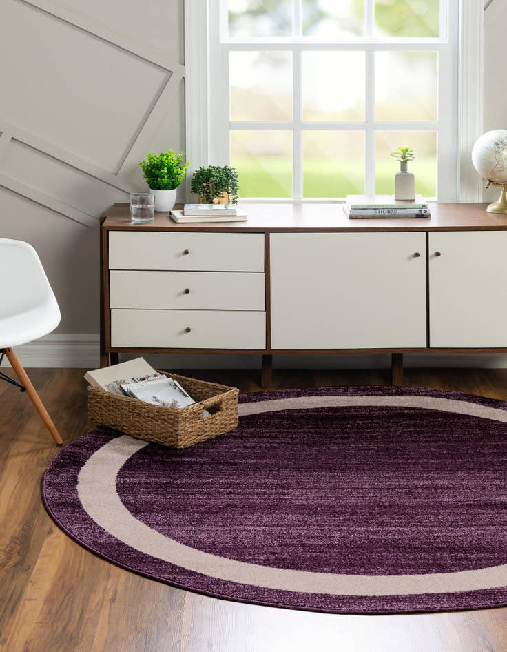 Detail image of  4' x 4' Angelica Round Rug