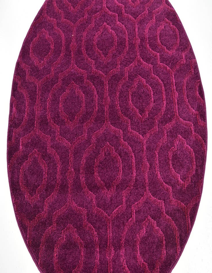 Detail image of  4' x 4' Lattice Frieze Round Rug