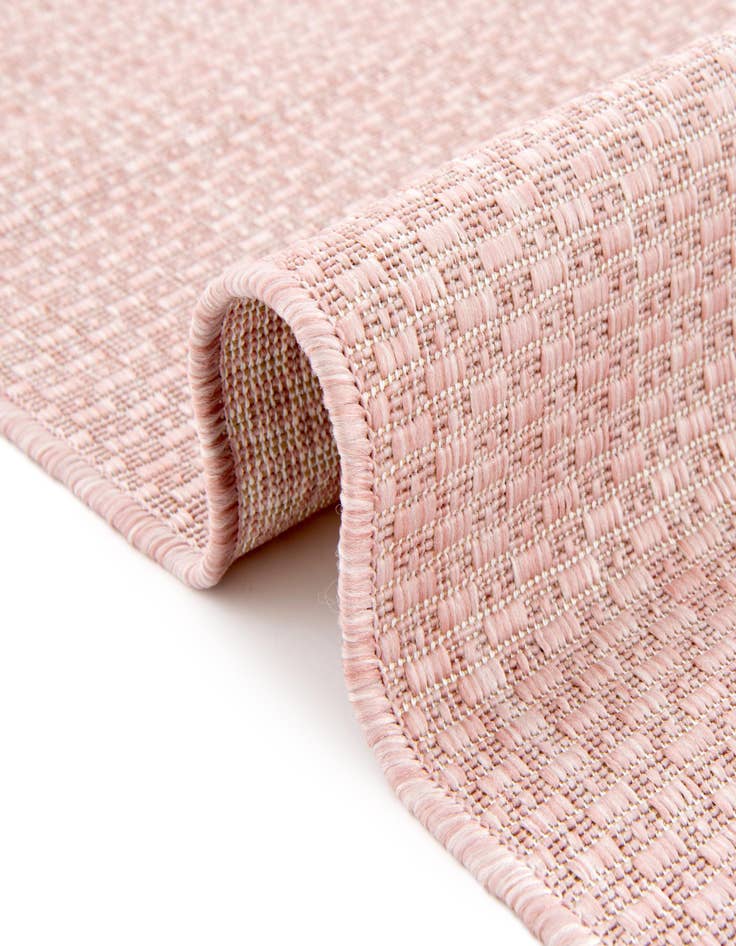 Detail image of  2' x 3'  Washable Solid Indoor / Outdoor Oval Rug