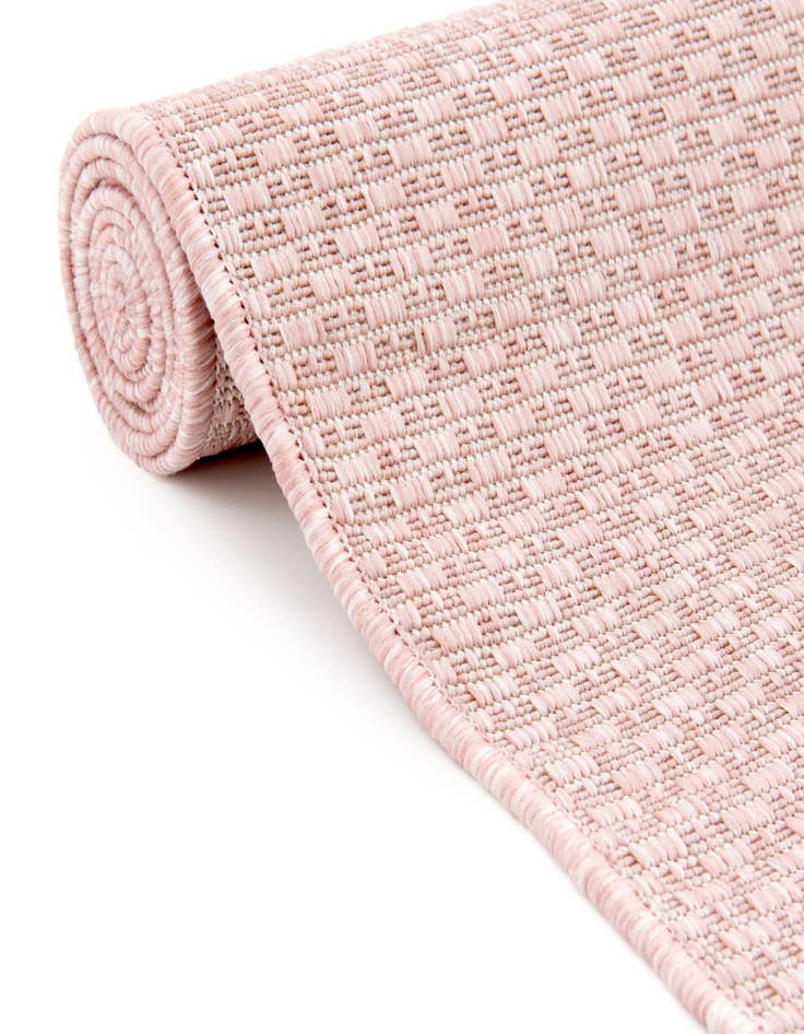 Detail image of  2' x 3'  Washable Solid Indoor / Outdoor Oval Rug