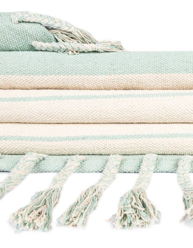 Detail image of  2' 7 x 10'  Hand Woven Chindi Cotton Runner Rug