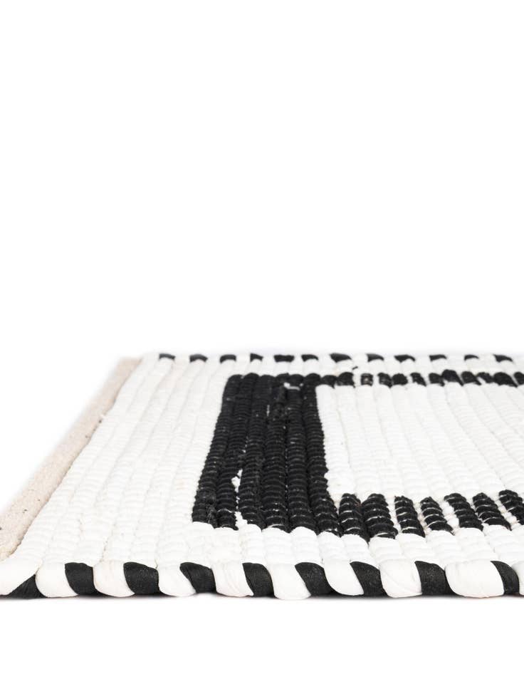 Detail image of  Custom White and Black  Hand Woven Chindi Jute Rug