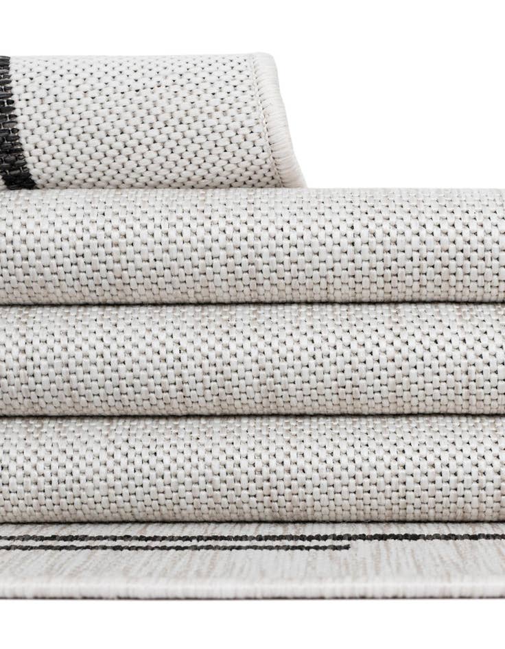 Detail image of  4' x 6'  Washable Modern Indoor / Outdoor Rug