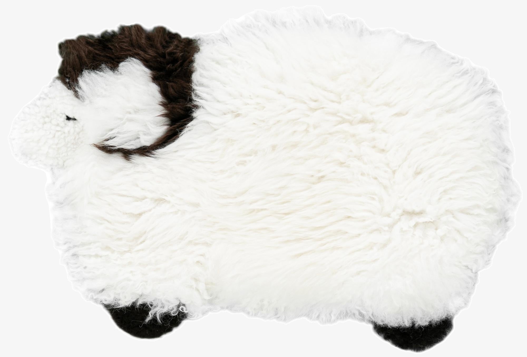  1' 6 x 2' 4 Sheepskin Kids Rug