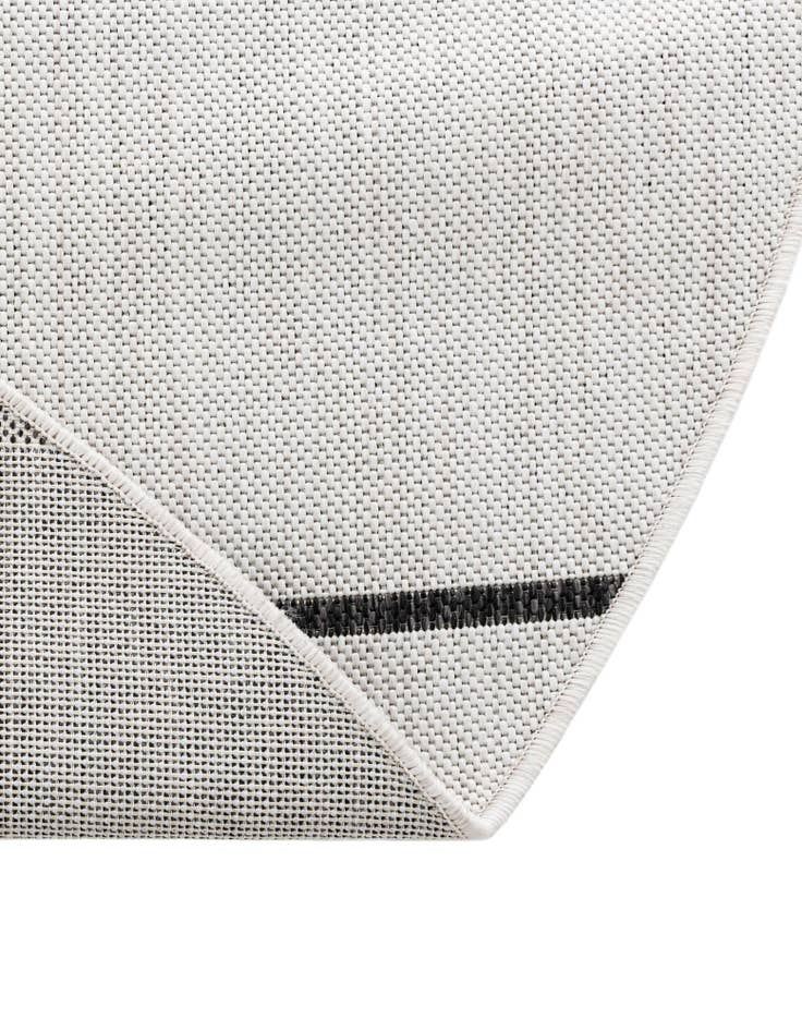 Detail image of  3' x 3'  Washable Modern Indoor / Outdoor Round Rug