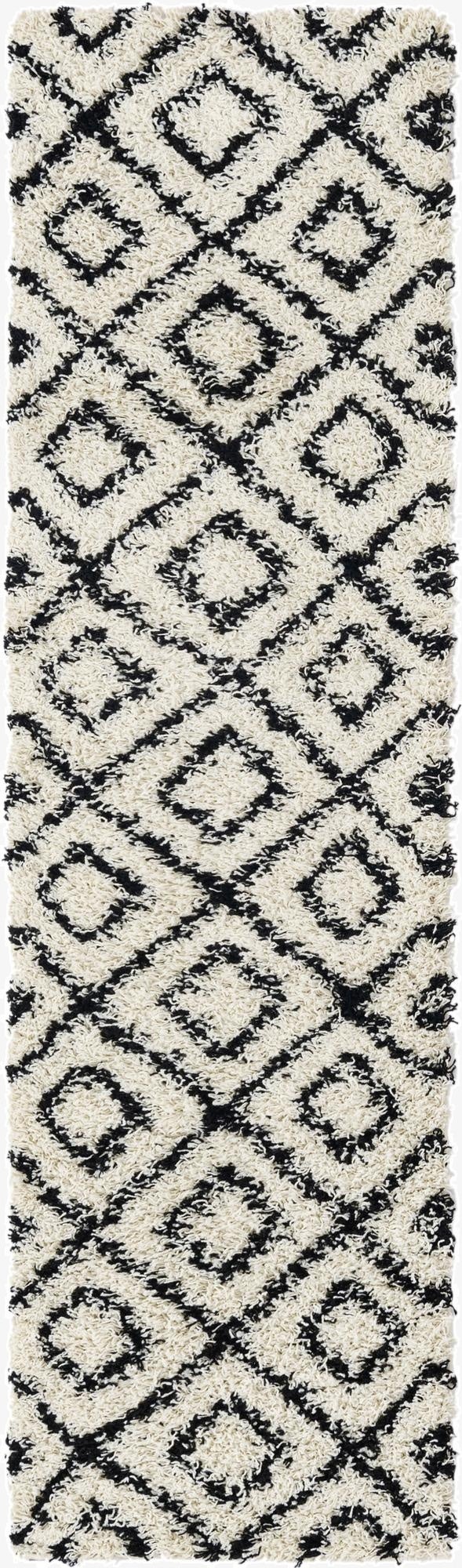  2' x 8' Lattice Shag Runner Rug