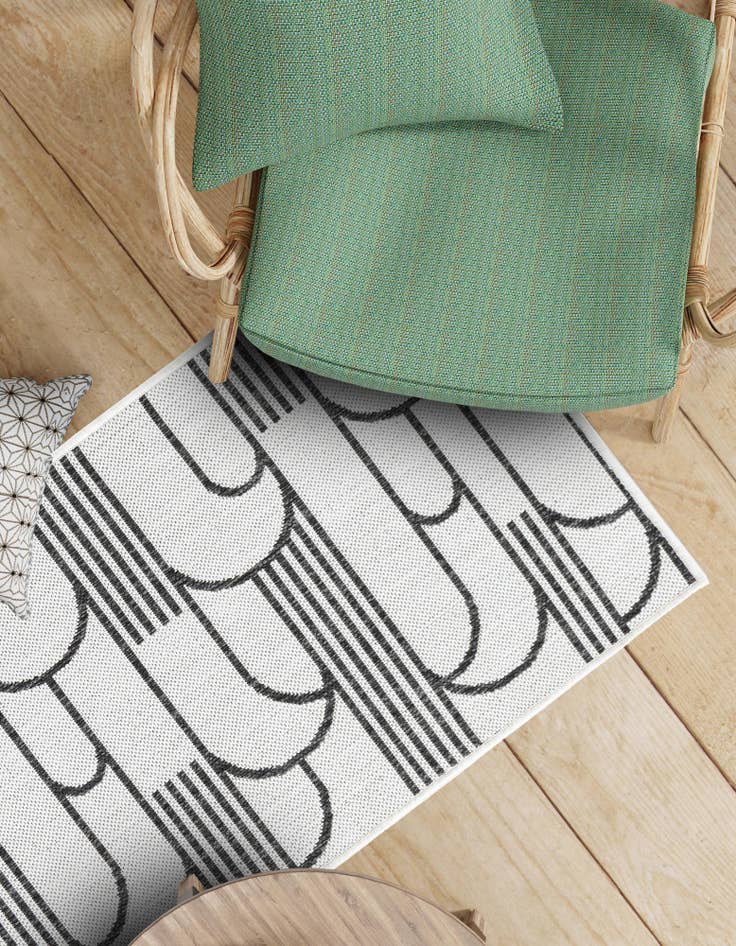 Detail image of  2' x 5' 3  Washable Modern Indoor / Outdoor Runner Rug