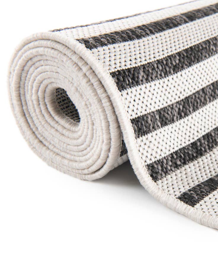 Detail image of  10' x 10'  Washable Modern Indoor / Outdoor Square Rug