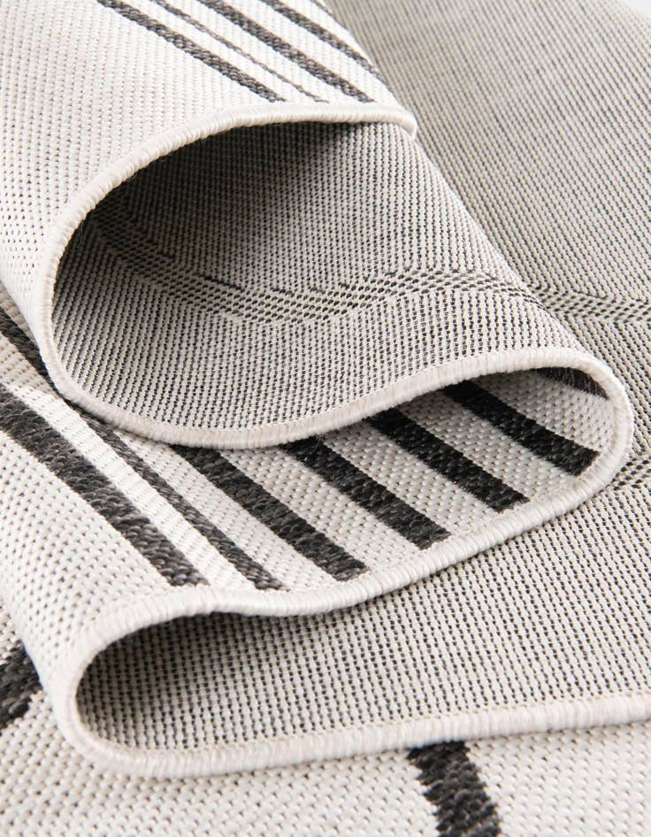 Detail image of 12' x 12' Washable Modern Indoor / Outdoor Square Rug