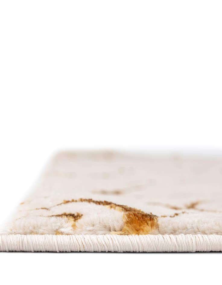 Detail image of  2' x 5' Vogue Geo Runner Rug