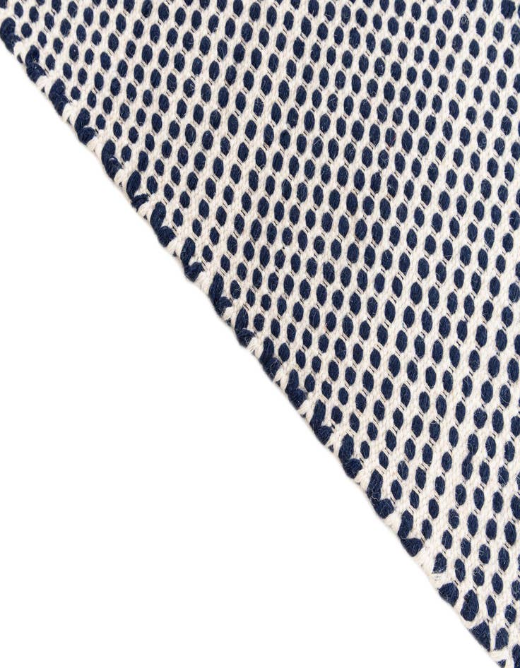 Detail image of  2' 1 x 3'  Hand Woven Seaside Pearl Jute Rug