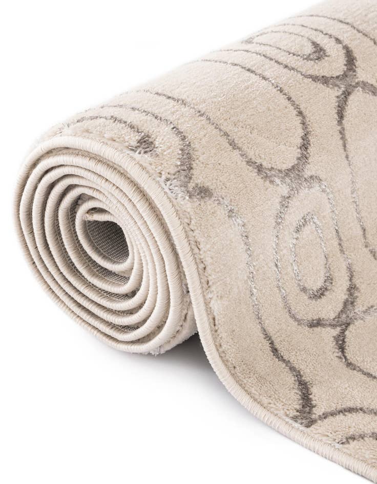 Detail image of  2' x 5' Vogue Geo Runner Rug