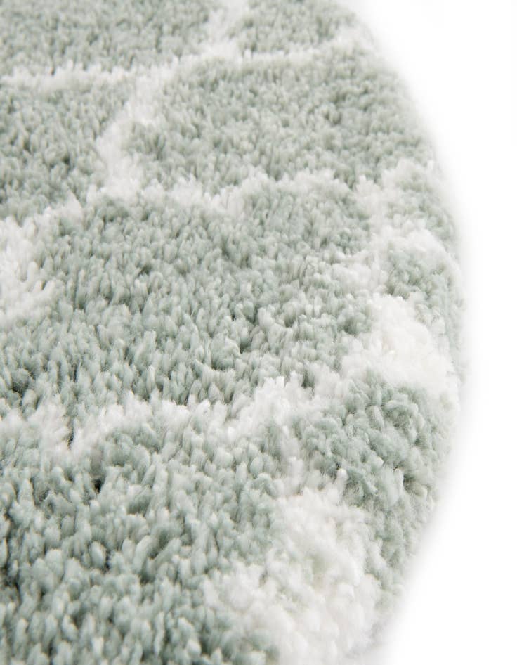 Detail image of  5' 3 x 5' 3 Moroccan Shag Round Rug