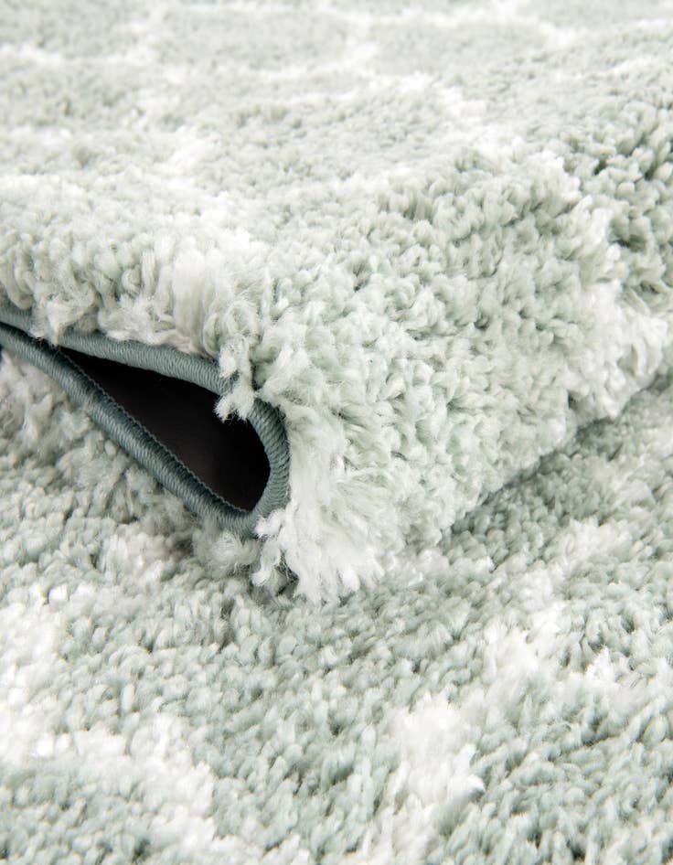 Detail image of  7' 10 x 7' 10 Moroccan Shag Square Rug