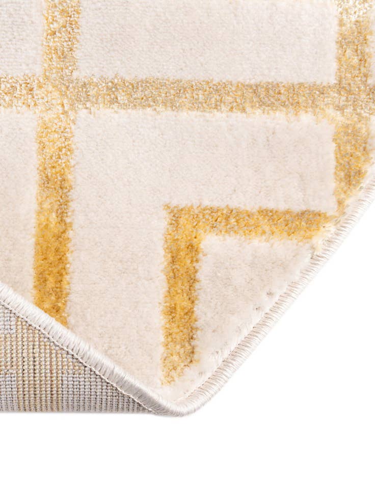 Detail image of  5' 3 x 5' 3  Marilyn Monroe™ Glam Deco Round Rug