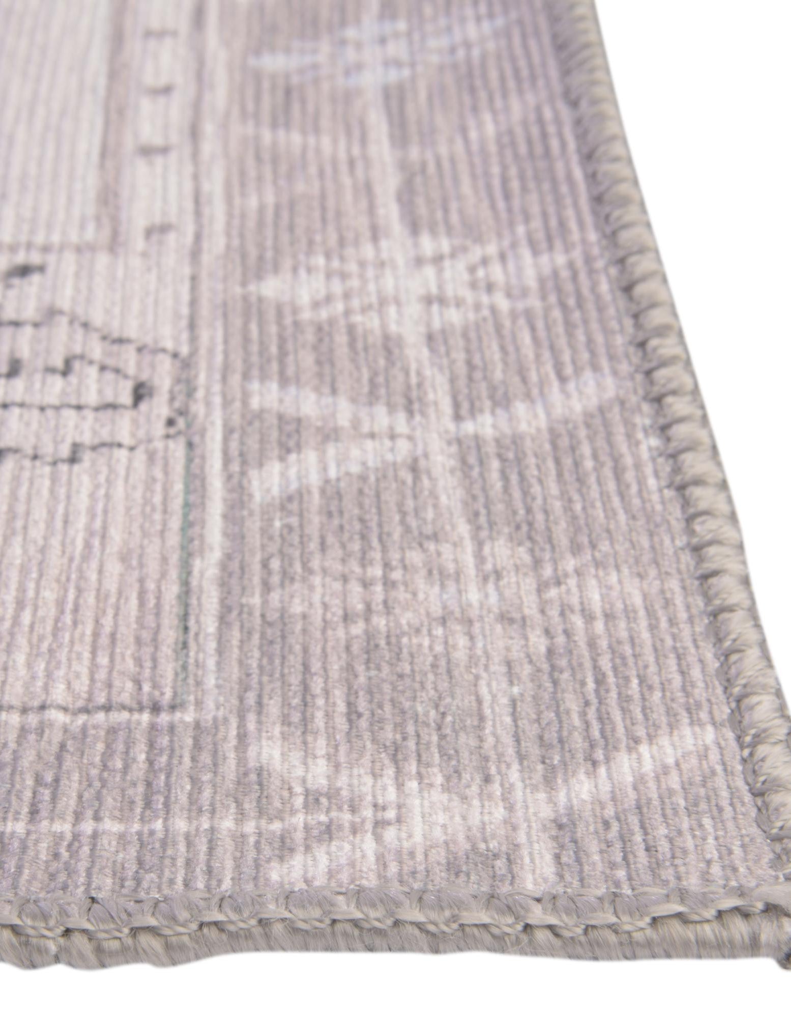 white Gray 5' x 8' Timeless Rug | Rugs.com