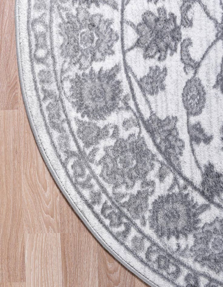 Detail image of  3' 3 x 3' 3 Boston Round Rug