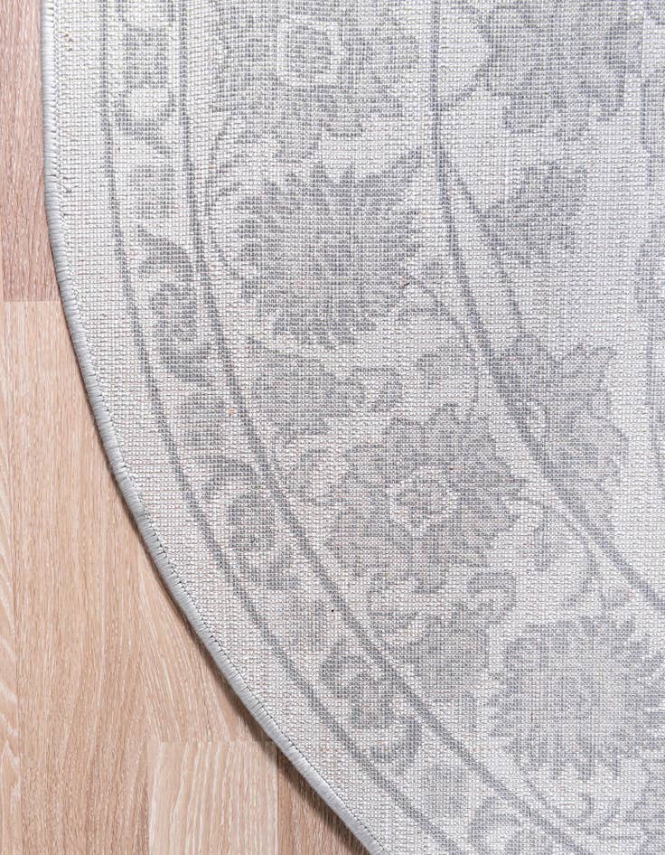 Detail image of  3' 3 x 3' 3 Boston Round Rug