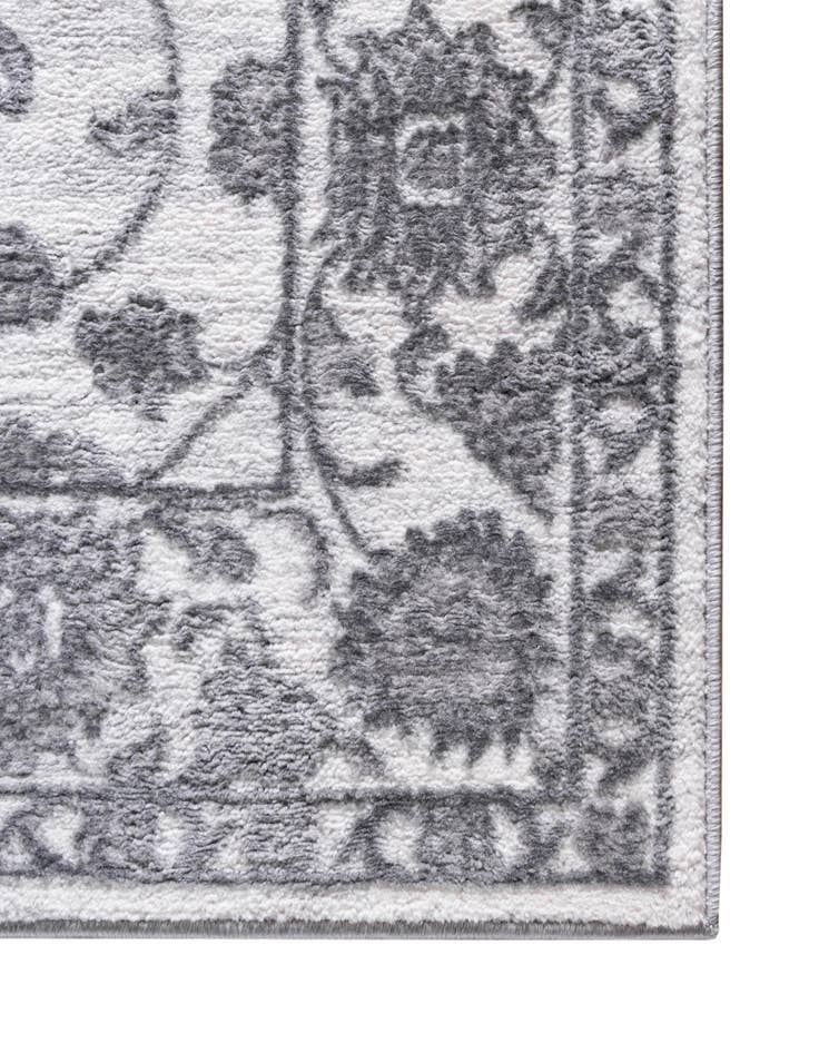 Detail image of  5' 3 x 5' 3 Boston Square Rug