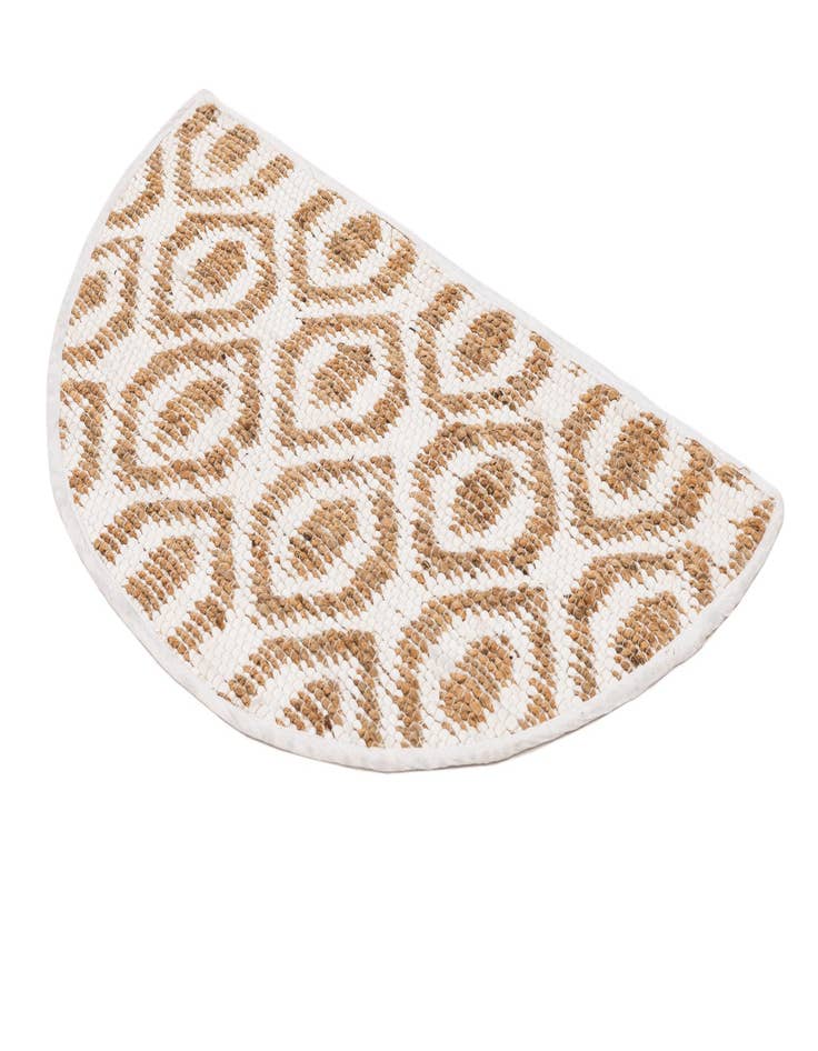 Detail image of  2' 2 x 3' 7  Hand Woven Chindi Jute Hearth Rug