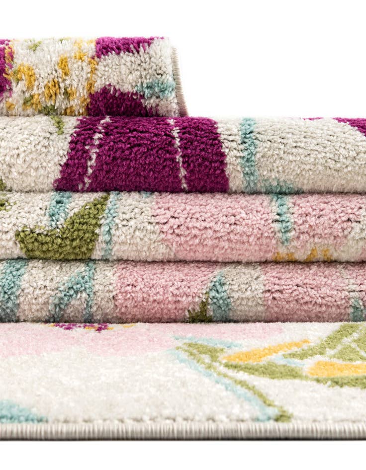 Detail image of  7' x 7' Bloom Octagon Rug