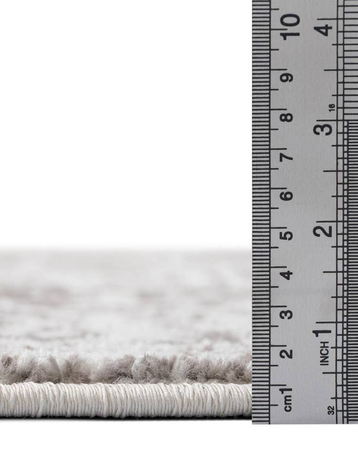 Detail image of  5' 3 x 8' Arlington Oval Rug