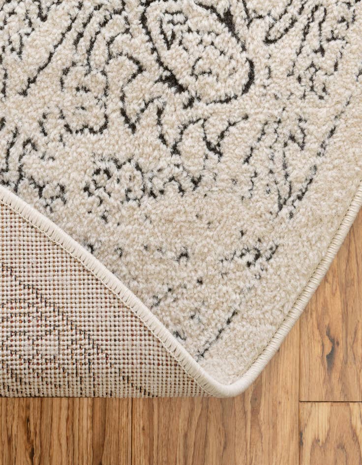 Detail image of 7' 10 x 10' Isabella Oval Rug