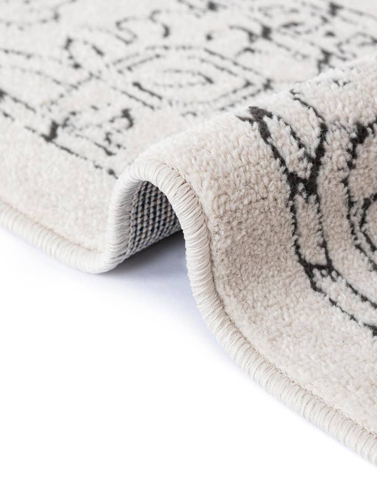 Detail image of  7' 10 x 10' Isabella Oval Rug