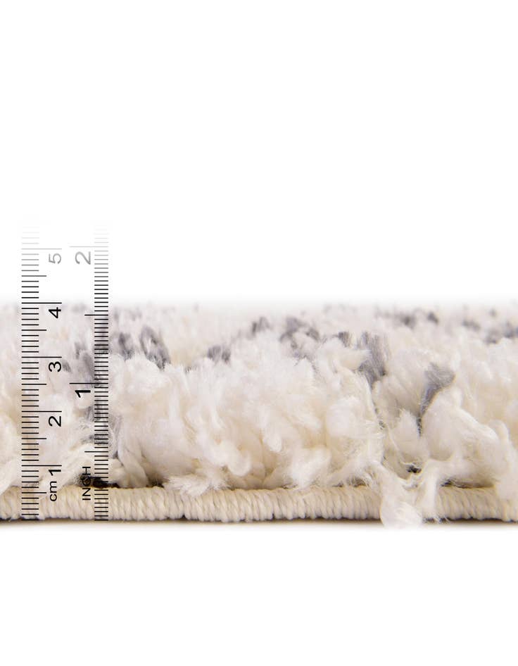 Detail image of  7' 10 x 10' Serenity Shag Oval Rug