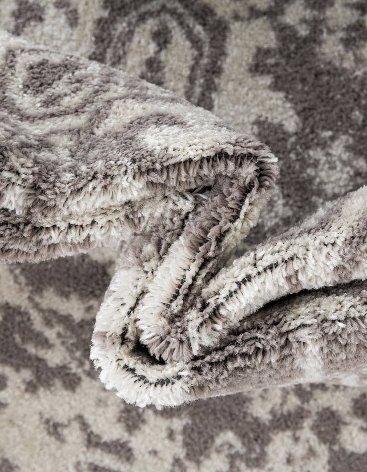 Detail image of  10' x 14' Arlington Rug