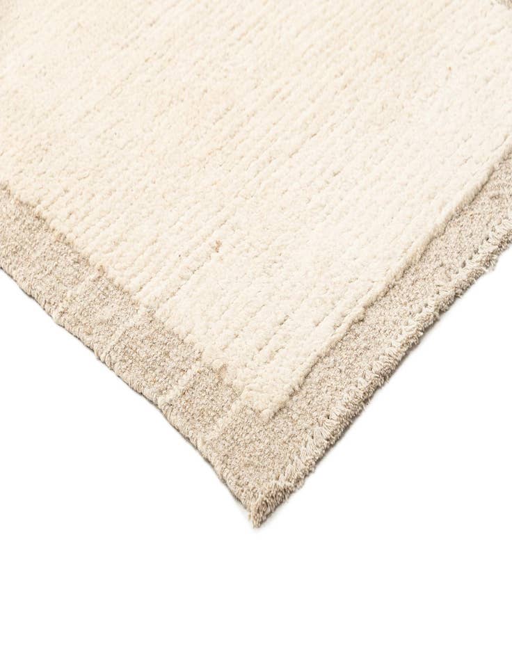 Detail image of  9' 5 x 12' 8  Hand Knotted Beni Marok Rug