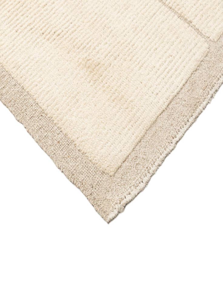 Detail image of  8' x 10' 2  Hand Knotted Beni Marok Rug