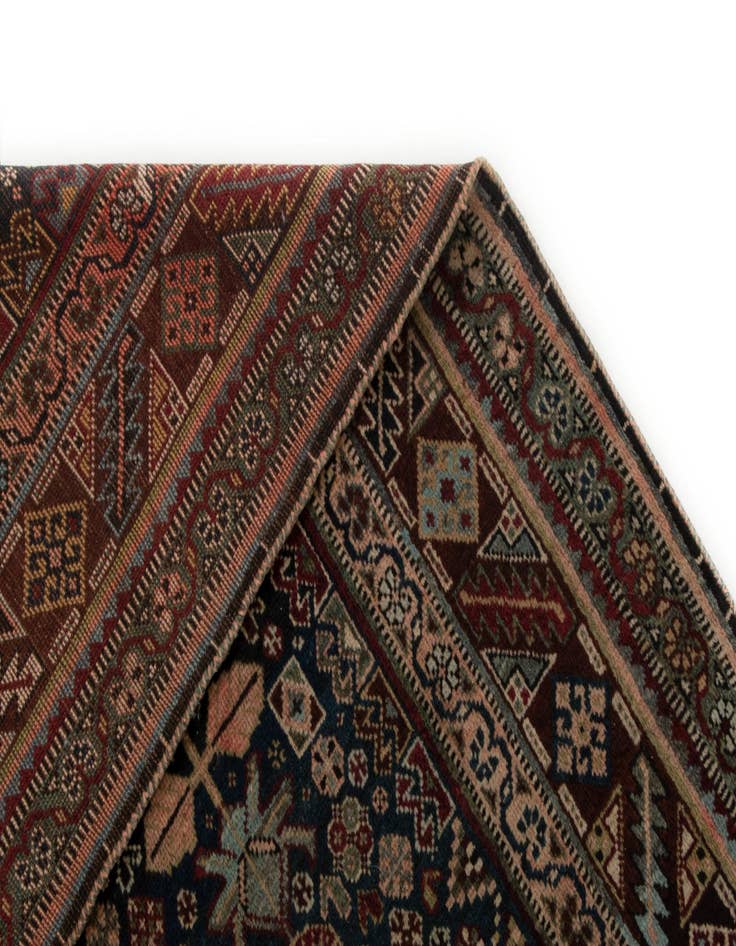 Detail image of  4' 11 x 8' 4 Ghashghai Wool Rug