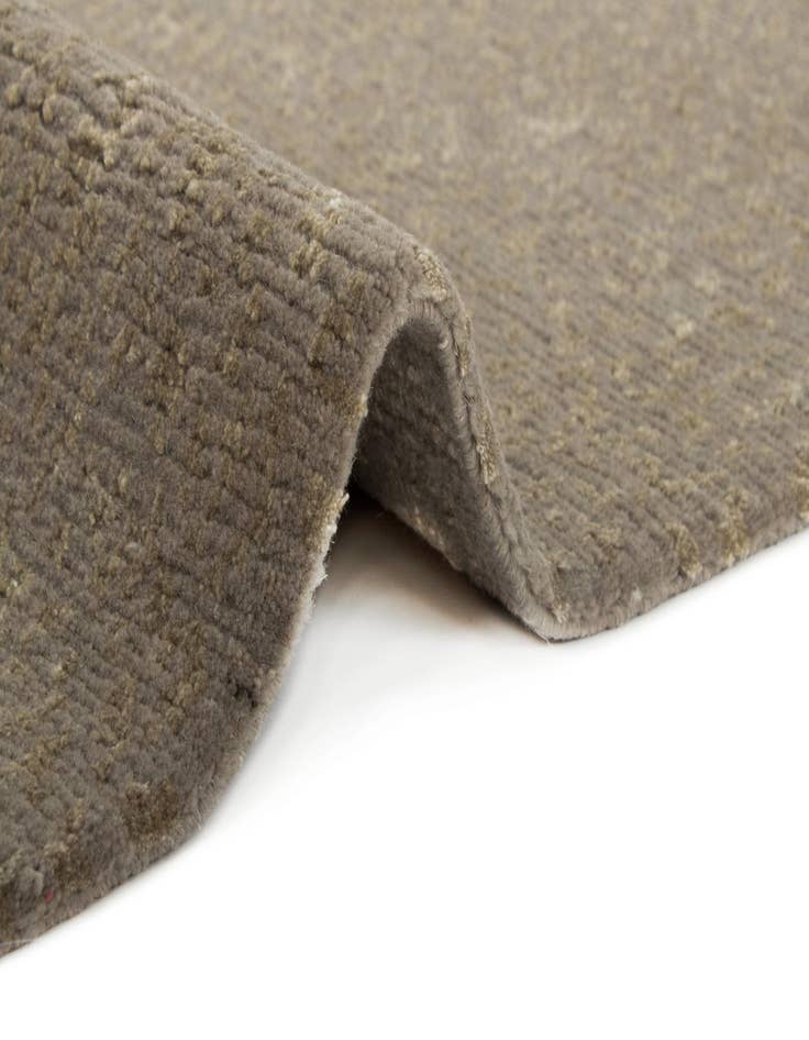 Detail image of  8' 4 x 10' Kooches Yardo Wool Rug