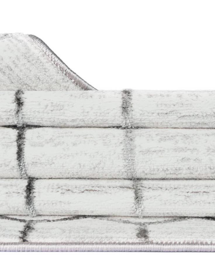 Detail image of  8' x 10' Lattice Trellis Rug