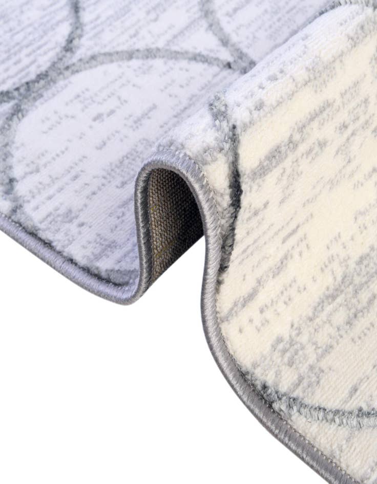 Detail image of  9' x 12' 2 Lattice Trellis Rug