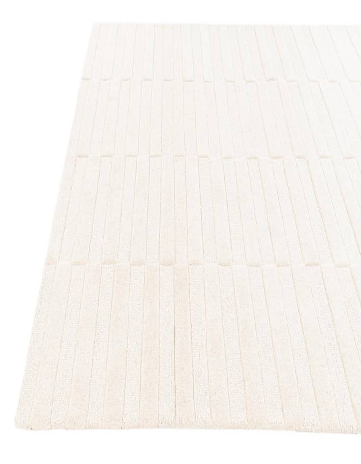 Detail image of  5' 1 x 7' 11 Luna Wool Rug