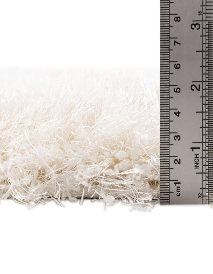 Detail image of  2' 7 x 5' Luxury Solid Shag Rug