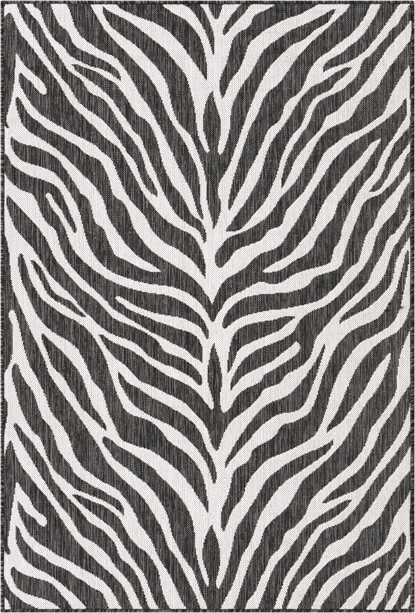  4' x 6'  Washable Safari Indoor / Outdoor Rug