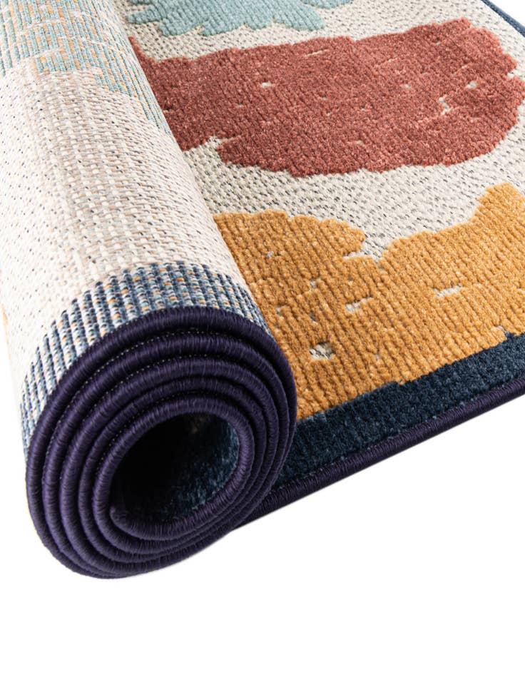 Detail image of  3' 3 x 3' 3  Washable Belize Indoor / Outdoor Round Rug