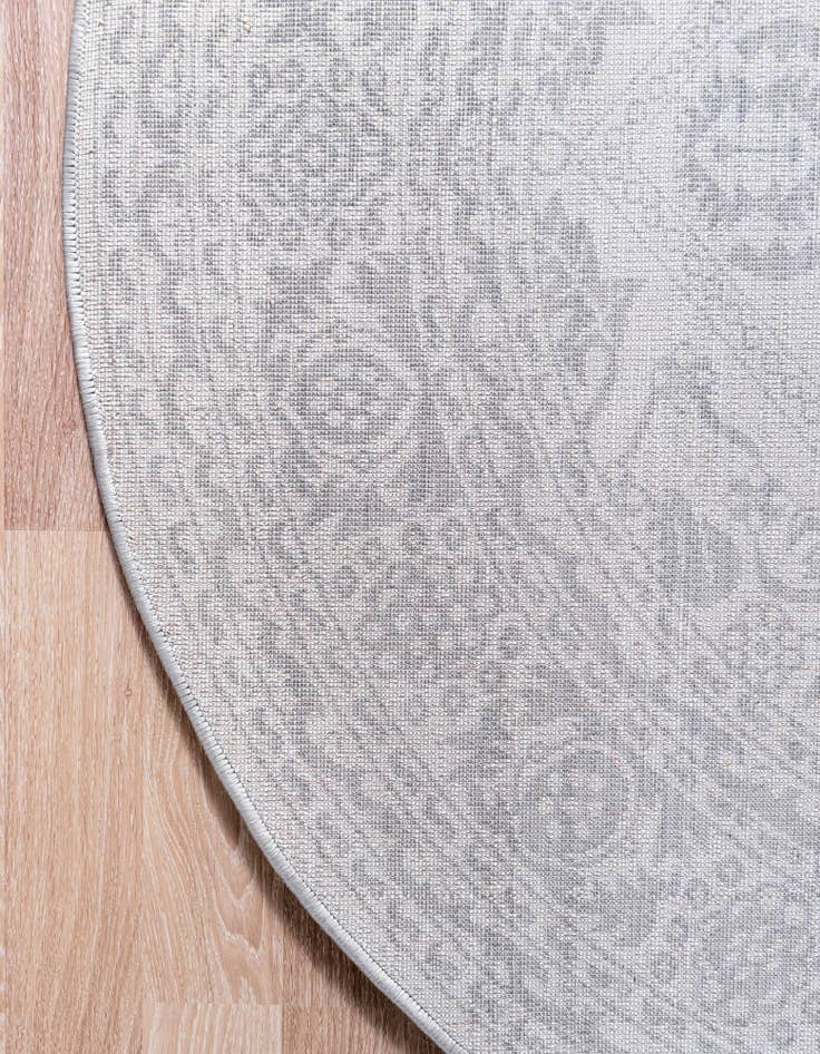 Detail image of  7' 10 x 7' 10 Boston Round Rug