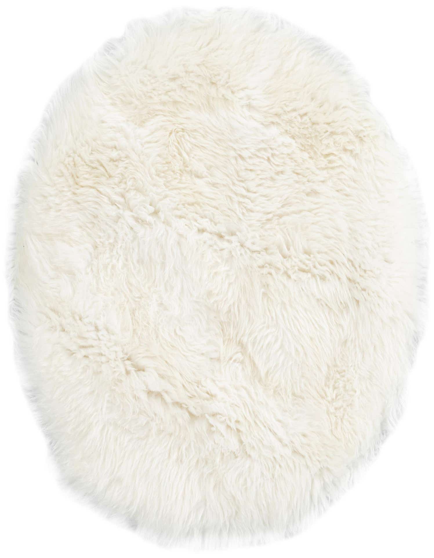 A soft, plush 3' round white lambskin rug with a medium pile, perfect for adding warmth to any indoor space.